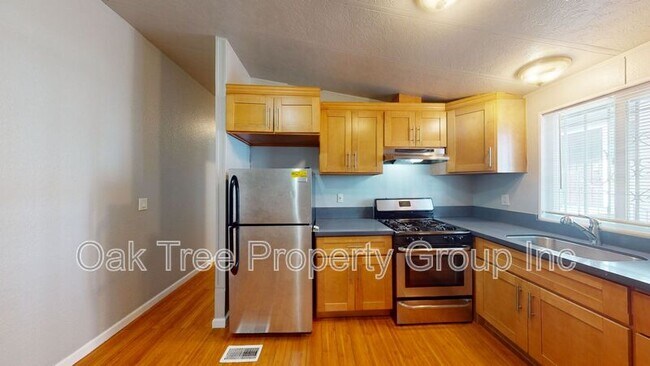Foto del edificio - 2219 23rd Ave