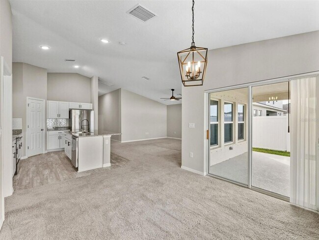 Building Photo - 12776 Tannencrest Dr