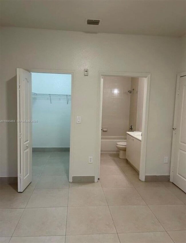 Foto del edificio - 1661 SE 29th Ct