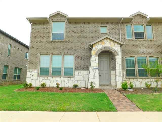 Building Photo - 3129 Solana Cir