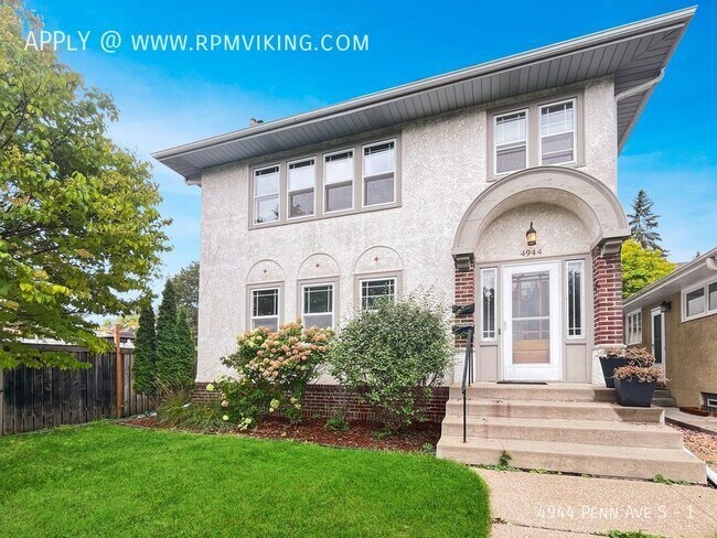 Foto del edificio - Exceptional 2br 1ba Lower Duplex Unit ~Dep...