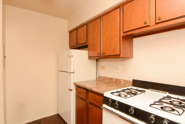 Foto del edificio - 665 W Wrightwood Ave