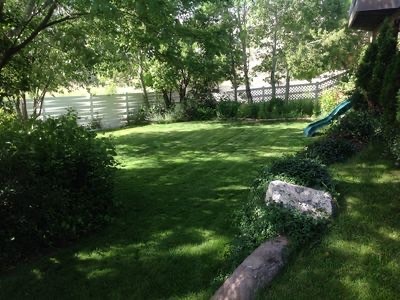 Backyard with garden area - 12084 S Allison Park Ct