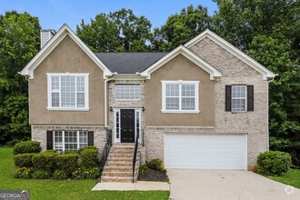 Building Photo - 2041 Gates Ct