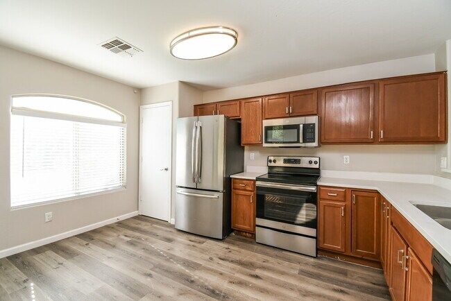 Foto del edificio - 10222 E Baltimore St