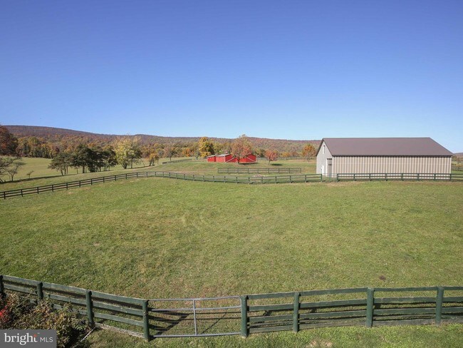 Building Photo - 14903 Neer Ln