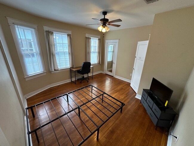 Photo - 2310 Audubon St House