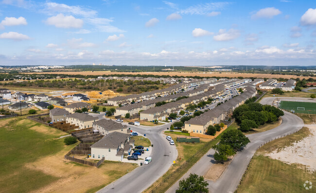 Aerial Photo - Retreat at Retama Park