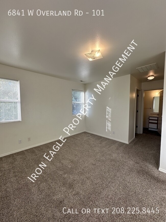 Foto del edificio - 6841 W Overland Rd