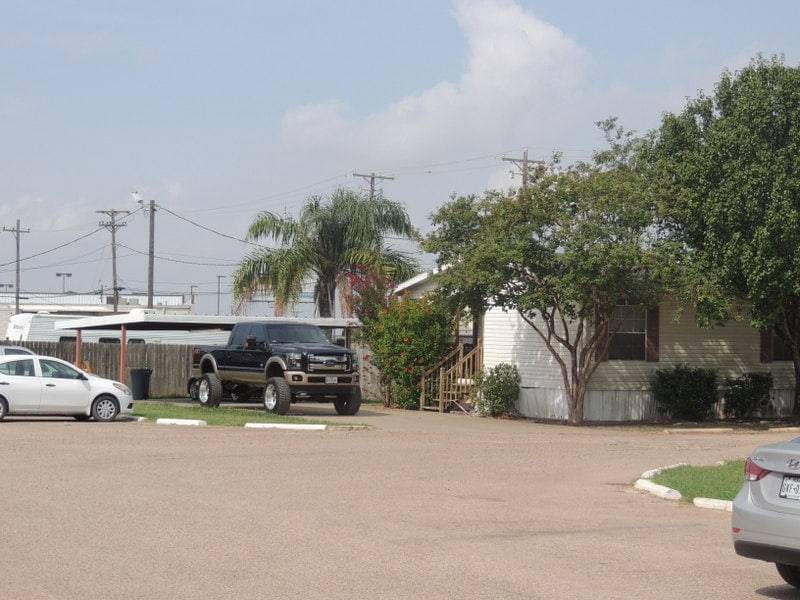 Colonial Arms Apartments Port Lavaca, TX