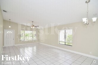 Building Photo - 5315 NW 93 Ave