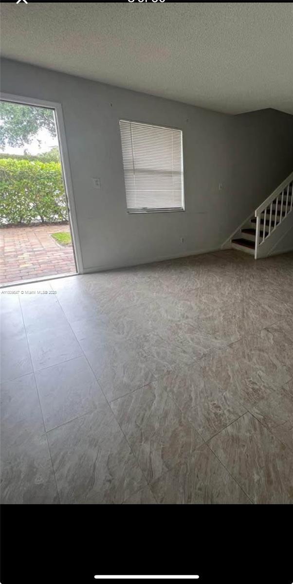 Foto del edificio - 721 SE 1st Way