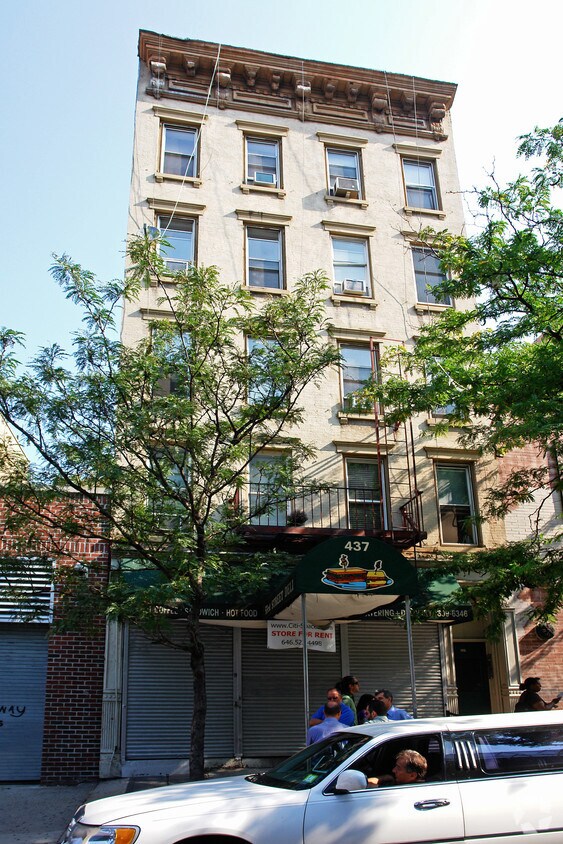 Primary Photo - 437 W 53rd St