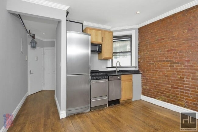 Building Photo - East 23rd Street