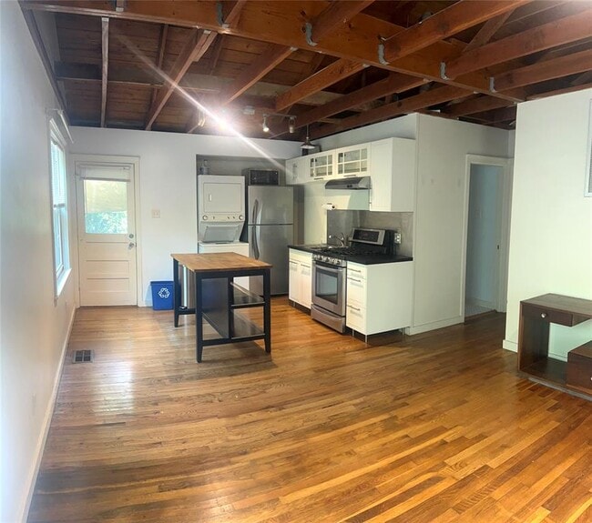 Building Photo - 1322 Morgan Ln