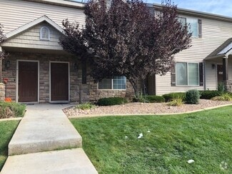Building Photo - 370 W 1425 N