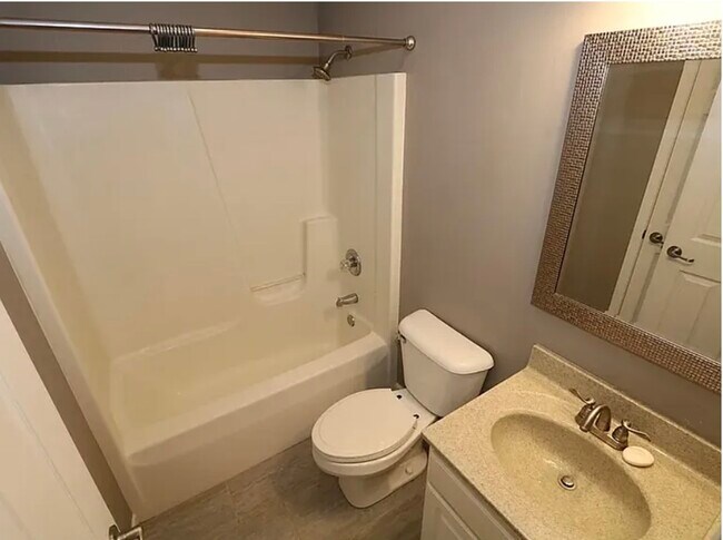 Foto del edificio - 52381 Oak Manor Dr
