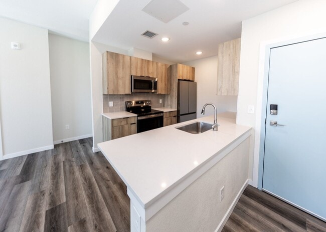 Interior Photo - Dear Madison