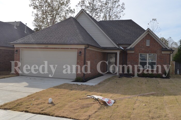 Primary Photo - BRAND NEW AND BEAUTIFUL!