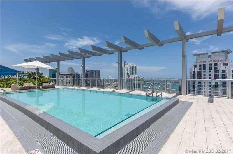 Foto principal - 1100S S Miami Ave