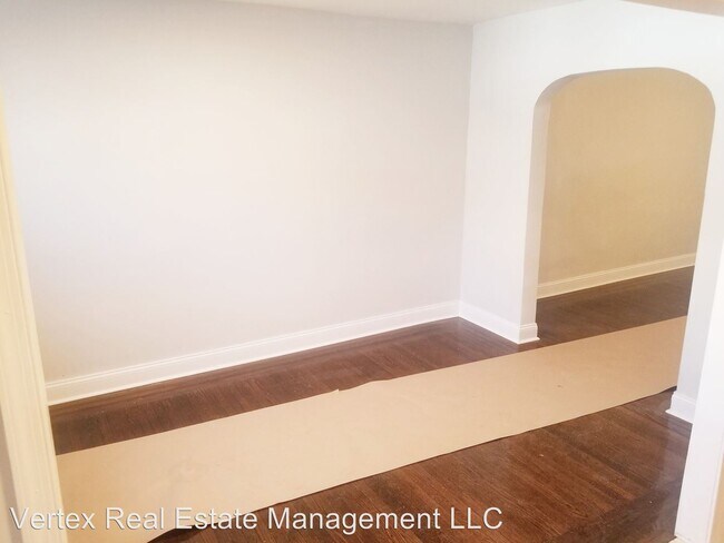 Foto del edificio - 3 br, 1 bath House - 2515 s 73rd st