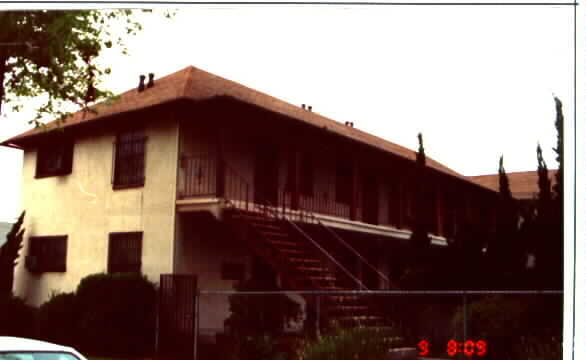 Building Photo - Kathrine Apartments