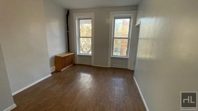 Building Photo - 3 bedroom in BROOKLYN NY 11233