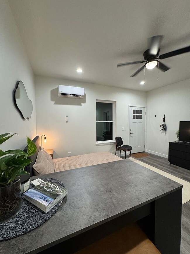 Interior Photo - Bellaire Lofts