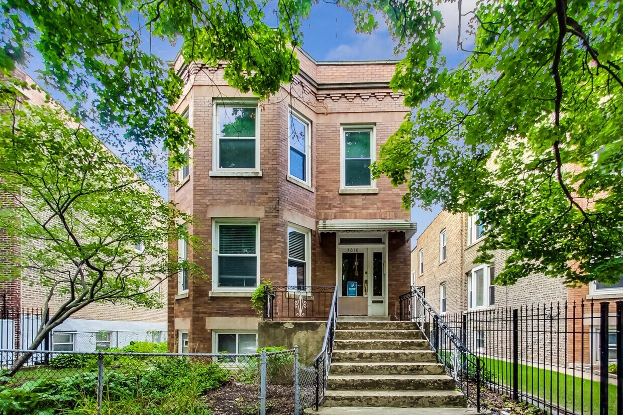 4601 N St Louis - 4610 N Saint Louis Ave