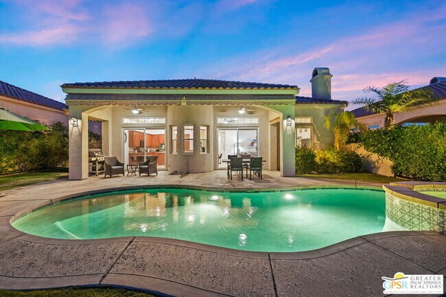 Foto del edificio - 88 Vía Las Flores