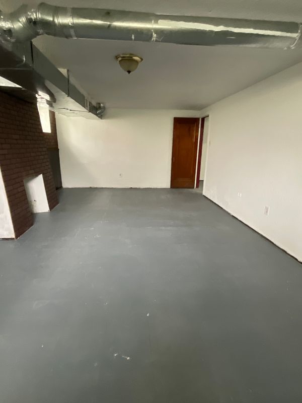 Foto del edificio - 15763 Ashton Rd