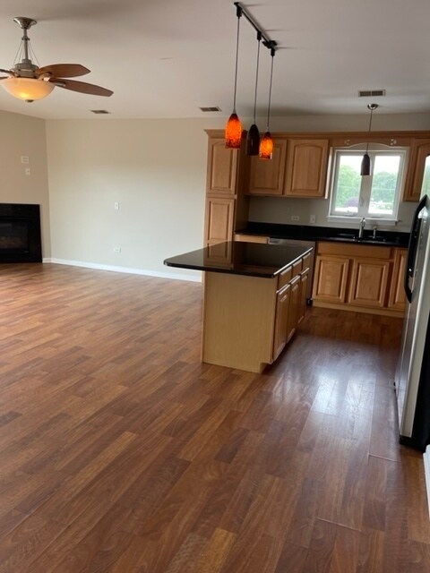 Foto del edificio - 5119 W 159th St