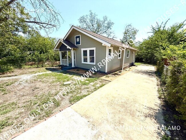 Foto del edificio - 1834 Center St