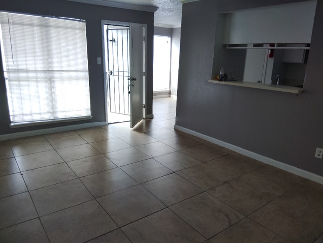 Photo - 10110 Forum Park Dr Apartment