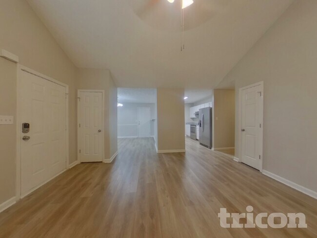 Foto del edificio - 40 Bramble Bush Trail