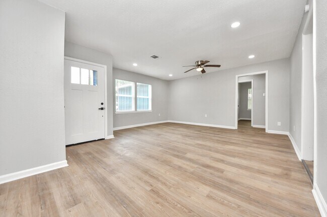 Foto del edificio - 710 Canary Cir