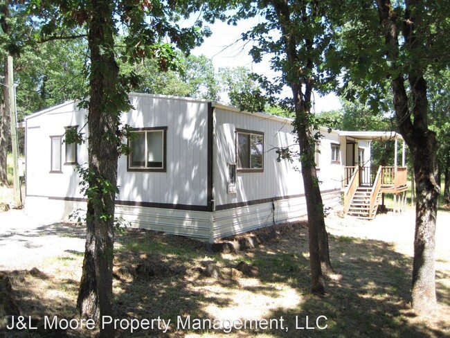 Building Photo - 7220 OR-234