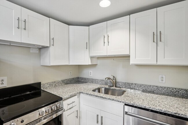 Foto del edificio - 1470 Beacon St