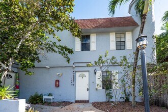 Building Photo - 1240 NW 6th Ave