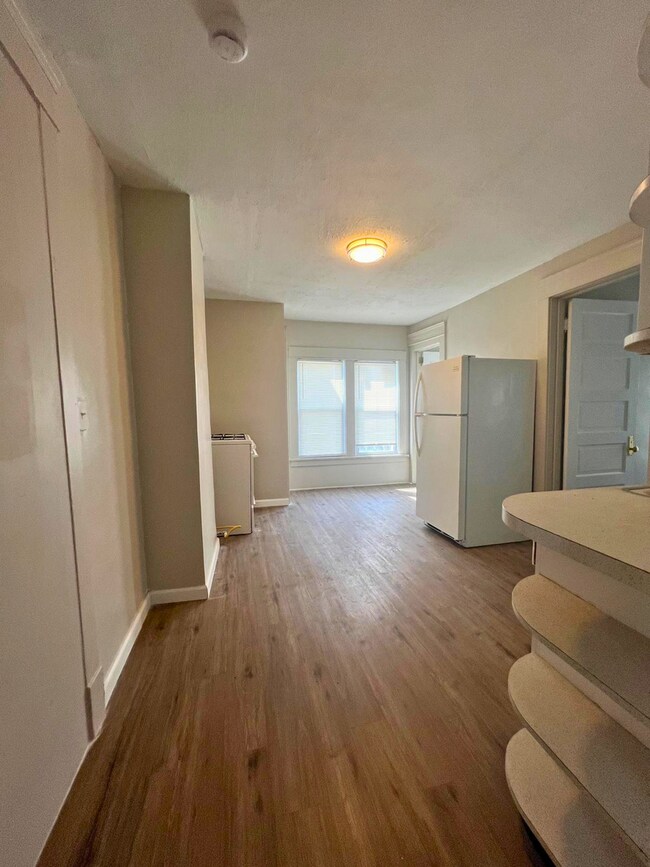 Foto del edificio - 836 E 156th St