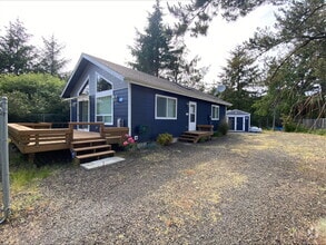 Building Photo - 148 Spruce Loop SW