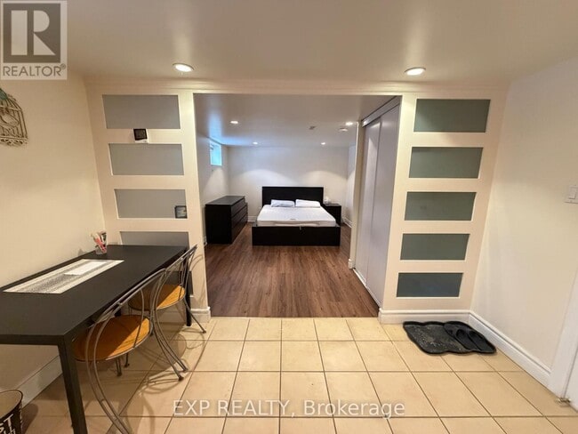 Building Photo - 119 Earlton Rd