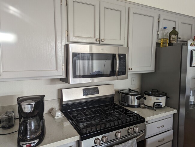 Foto del edificio - 13158 Russet Leaf Ln