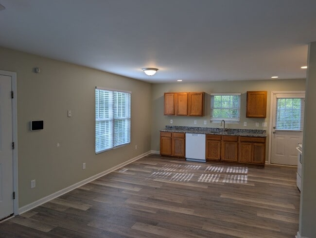 Photo - 2711 Dearborn Dr House