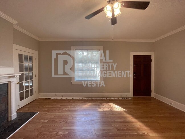 Foto del edificio - 3241 Ridge Ave
