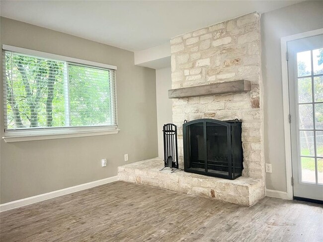 Building Photo - 8104 Mescalero Dr
