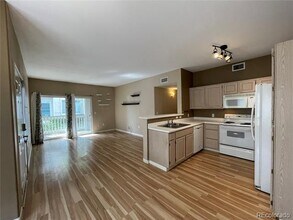 Building Photo - 1146 Opal St