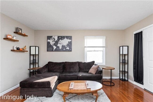 Building Photo - 2 br, 2.5 bath House - 462 E 10th Street