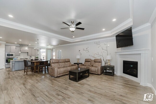 Foto del edificio - 1904 Lumina Dr