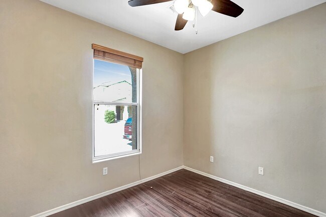 Building Photo - 7630 E Ocotillo Overlook Dr